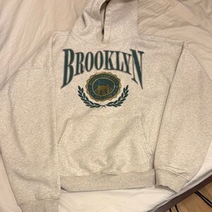 Brooklyn Graphic Hoodie - Gray
